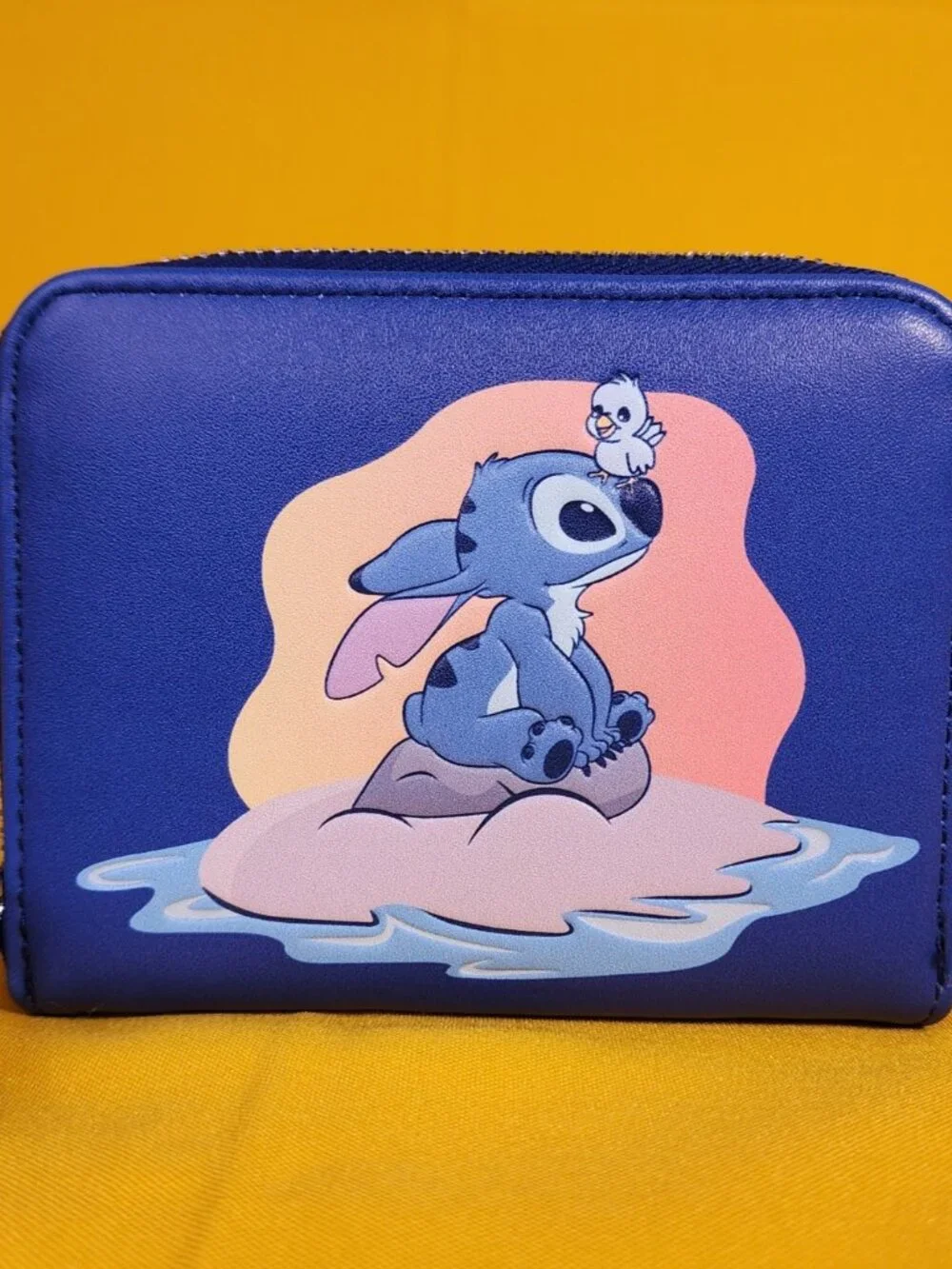 Loungefly Disney Lilo & Stitch Blue Bird & Stitch Sunset Beach Zip Wallet NEW